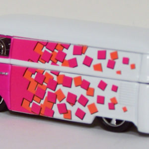 Vintage Volkswagen Microbus: Pink and White Checker Rear