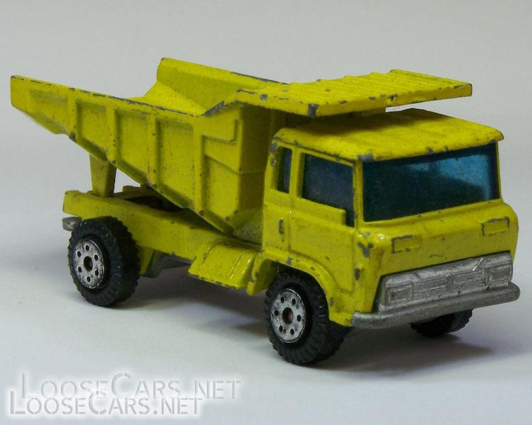 Yatming Dump Truck Front Right