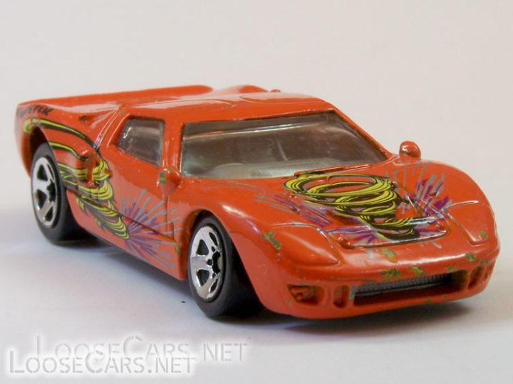 Hot Wheels Ford GT-40: 2001 Tornado Twister Playset