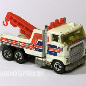 Hot Wheels Rig Wrecker: 1983 #3916 Front Right