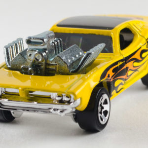 Hot Wheels Rodger Dodger: 2001 #186 Front Left