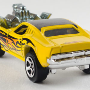 Hot Wheels Rodger Dodger: 2001 #186 Rear Left