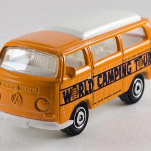 Matchbox Volkswagen T2 BusMatchbox Volkswagen T2 Bus: 2011 Camping Adventure Rear Right 2011 Camping Adventure Front Left
