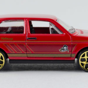 Hot Wheels VW Golf: 2015 Holiday Right