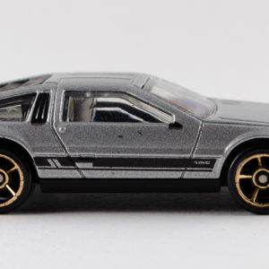 Hot Wheels '81 DeLorean DMC-12: 2011 #141 Right