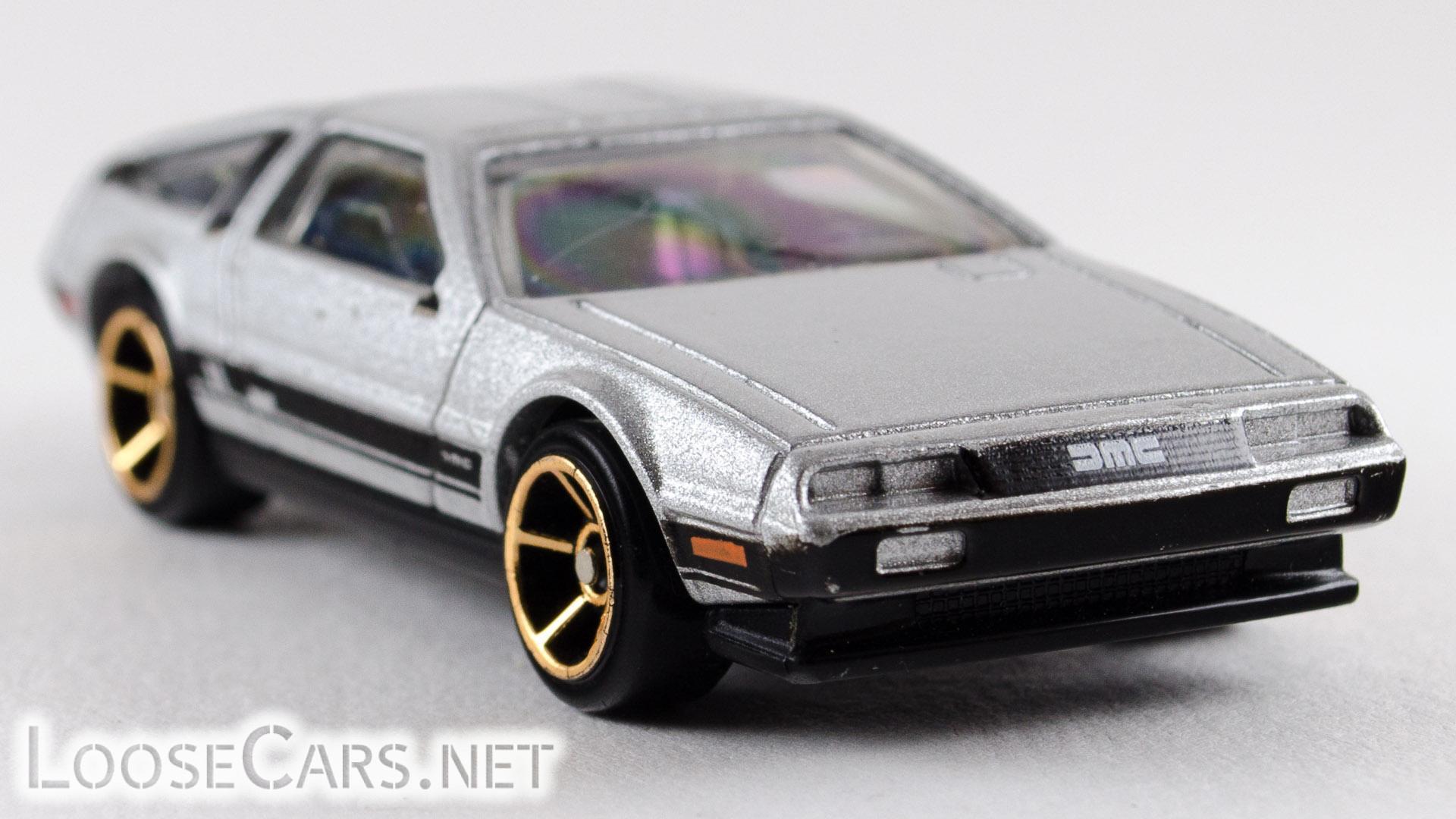 Hot Wheels '81 DeLorean DMC-12: 2011 #141 Front Right