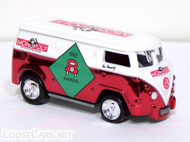 Johnny Lightning Volkswagen Bus: 2001 Monopoly Series 2 KB Exclusive