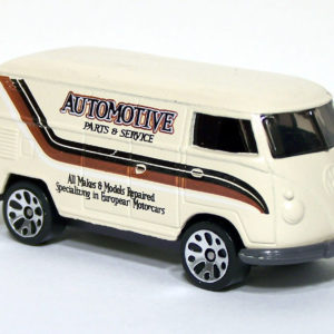 Matchbox VW Delivery Van: 2006 #31 Front Right