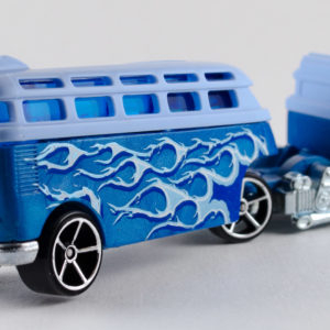 Hot Wheels Custom Volkswagen Hauler: 2018 Track Stars Rear Right