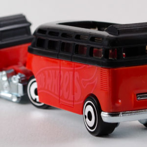 Hot Wheels Custom Volkswagen Hauler: 2020 Track Stars Rear Left