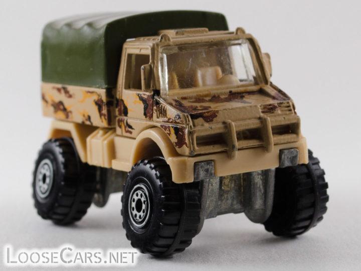 Hot Wheels Mercedes-Benz Unimog: 1993 #239 (WCT)