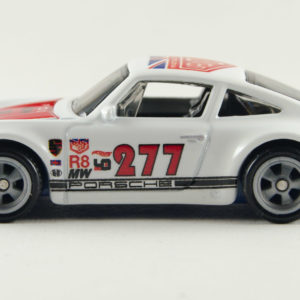 Hot Wheels '71 Porsche 911 2020 Door Slammers GJP76 RRLW5 - Left