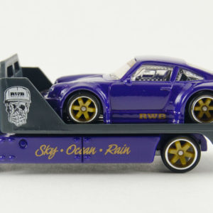 Hot Wheels RWB Porsche and 930 Aero Lift - Left