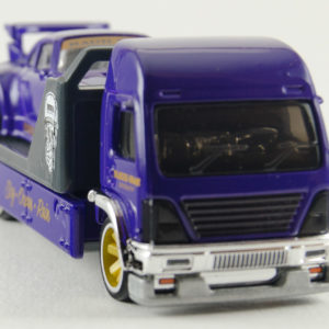 Hot Wheels RWB Porsche and 930 Aero Lift - Front Right