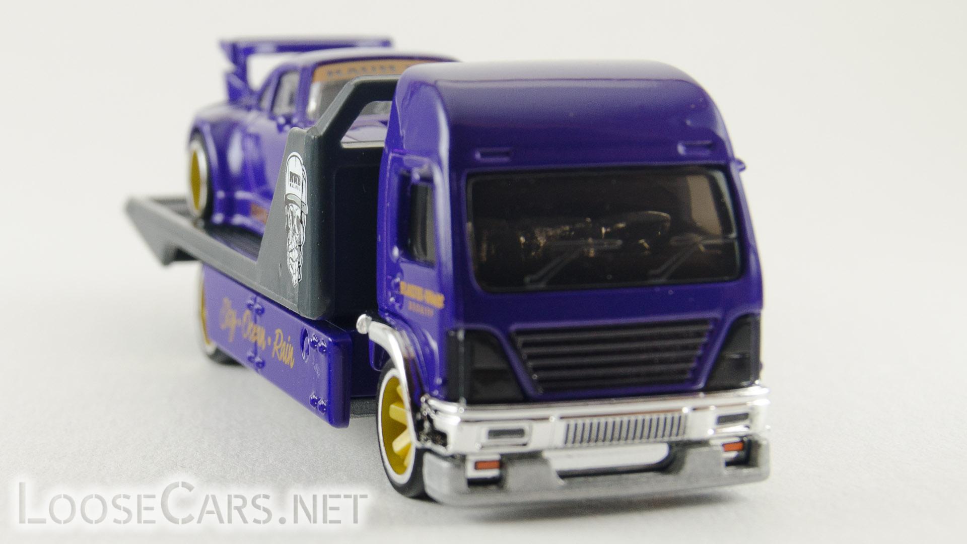 Hot Wheels RWB Porsche and 930 Aero Lift - Front Right