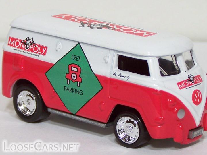 Johnny Lightning Volkswagen Bus: 2001 Monopoly Series 2