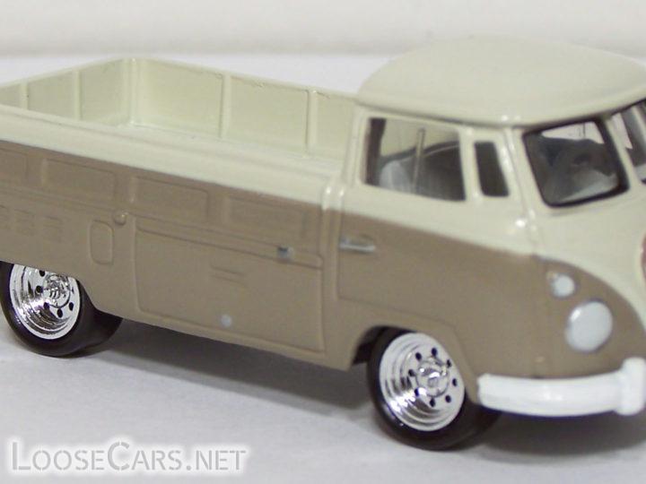 Johnny Lightning 1965 Type 2 Pickup: 2005 Volkswagen 5 Car Set