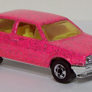 Hot Wheels VW Golf 1992 #183 Pink Chrome - Front Right