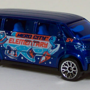 Matchbox Volkswagen Microbus 2003 54 Hero City School Time - Front Right