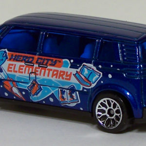 Matchbox Volkswagen Microbus 2003 54 Hero City School Time - Rear Left