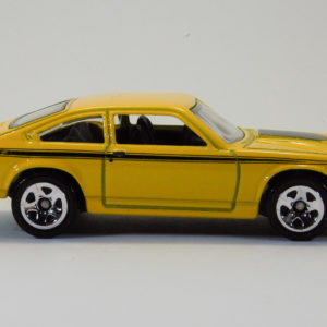Hot Wheels Custom V-8 Vega 23 2009 New Models (Yellow) - Right
