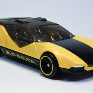 Hot Wheels La Fasta 24 2009 New Models Yellow - Front Right