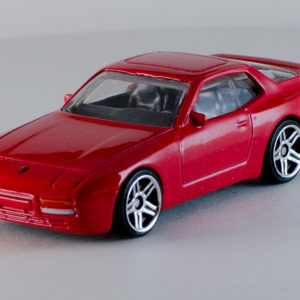 Hot Wheels ’89 Porsche 944 Turbo 2020 #47 Red - Front Left