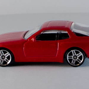 Hot Wheels ’89 Porsche 944 Turbo 2020 #47 Red - Left
