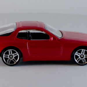 Hot Wheels ’89 Porsche 944 Turbo 2020 #47 Red - Right
