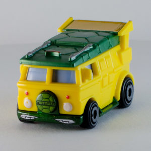 Hot Wheels TMNT Party Wagon 2020 147 - Front Left