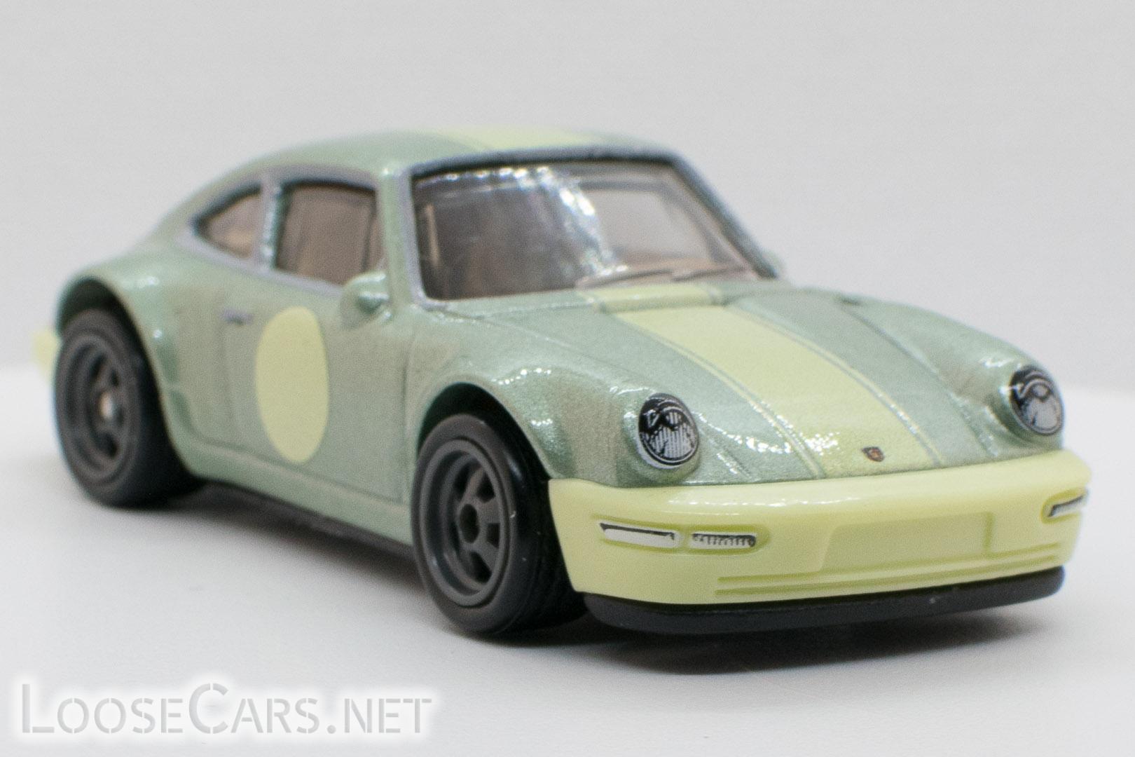 Hot Wheels Porsche 964 2021 Hot Wheels Boulevard 28 - Front Right