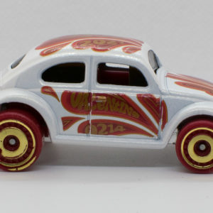 Hot Wheels VW Bug 2021 96 Holiday Racers White - Right
