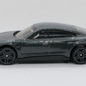 Hot Wheels Audi e-tron GT 2022 176 HW Green Speed Grey - Left