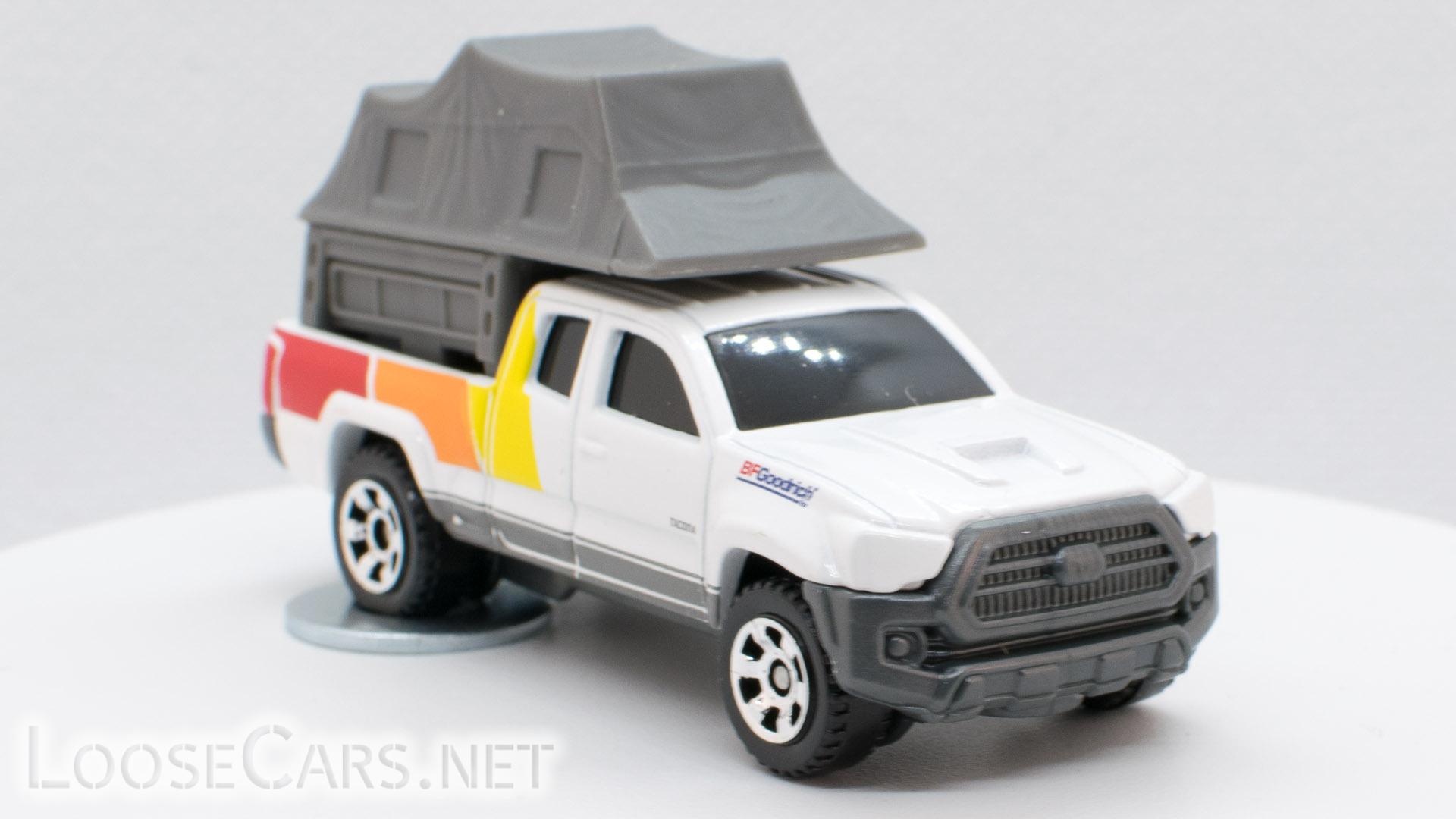 Matchbox '16 Toyota Tacoma 2022 MBX Off-Road - Front Right