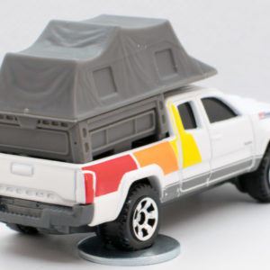 Matchbox '16 Toyota Tacoma 2022 MBX Off-Road - Rear Right