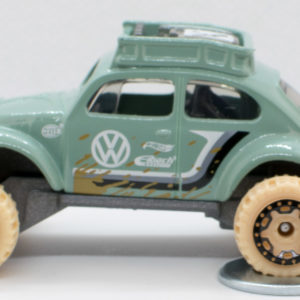 Hot Wheels Volkswagen Baja Bug 2022 160 Mud Studs Mint - Left