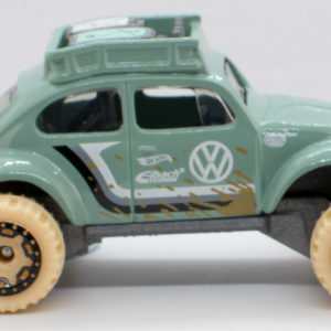Hot Wheels Volkswagen Baja Bug 2022 160 Mud Studs Mint - Right