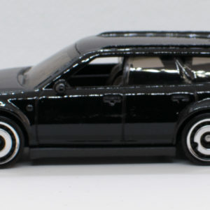 Hot Wheels '94 Audi Avant RS2: 2022 #228 HW Wagons - Left