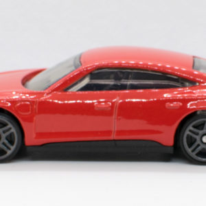 Hot Wheels Audi e-tron GT: 2022 #176 HW Green Speed Red - Left
