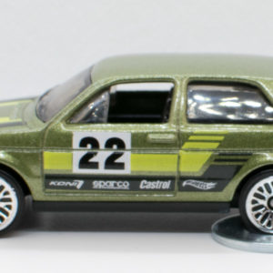 Hot Wheels Volkswagen Golf MK2 2021 Cult Racers GDG44 - Left