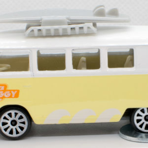 Jada Punch Buggy Volkswagen T1: 2021 Wave 3 White and Yellow with Surfboard - Left